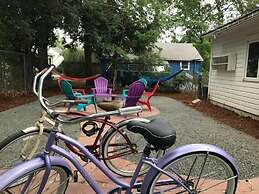 Beautiful Bungalow Next to CSU -FREE Cruiser Bikes