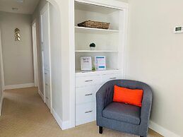 Beautiful Bungalow Next to CSU -FREE Cruiser Bikes