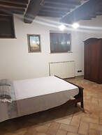 Portion of a Farmhouse With 30 Beds - 4 Apartments and 2 Rooms