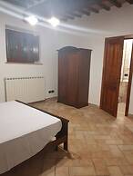 Portion of a Farmhouse With 30 Beds - 4 Apartments and 2 Rooms