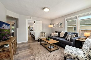 Charming Old Town Bungalow w/ FREE Cruiser Bikes