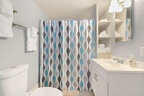 Family-Friendly, Fireside Nest Near Old Town!