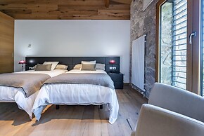 Mas Vidal Santes Creus