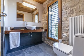 Mas Vidal Santes Creus