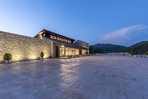 Mas Vidal Santes Creus