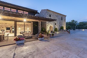 Mas Vidal Santes Creus