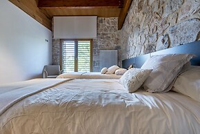 Mas Vidal Santes Creus