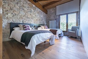 Mas Vidal Santes Creus