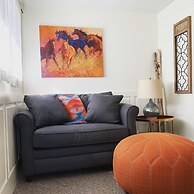 Cozy Bungalow in Downtown Loveland w/Free Bikes!