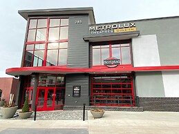 Cozy Bungalow in Downtown Loveland w/Free Bikes!