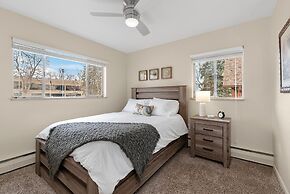 Stylish condo in the heart of Old Town