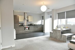 Massive 2bd Central Ipswich