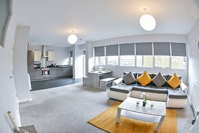 Massive 2bd Central Ipswich