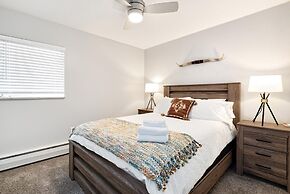 Gorgeous Condo in the Heart of Old Town