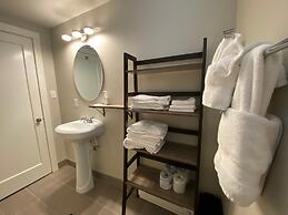 Charming Bungalow Next to CSU -FREE Cruiser Bikes