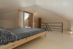 Whole Modern Villa With Pool And Near The Sea