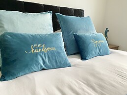 3-bed Townhouse Parking Deep Cleaned