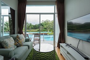 Hua Hin One Bedroom One Bathroom With Pool Access Beachfront Nice Furn