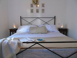 On Holiday Between Sky And Sea Geco Di Campiglia pet Friendly big Gard