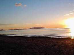 On Holiday Between Sky And Sea Geco Di Campiglia pet Friendly big Gard