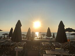 On Holiday Between Sky And Sea Geco Di Campiglia pet Friendly big Gard