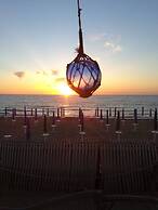 On Holiday Between Sky And Sea Geco Di Campiglia pet Friendly big Gard
