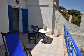 Villa Iokasti Sea View