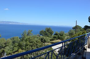 Villa Iokasti Sea View