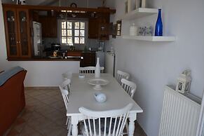 Villa Iokasti Sea View