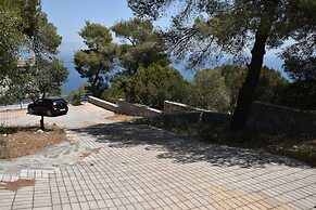 Villa Iokasti Sea View