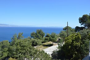 Villa Iokasti Sea View