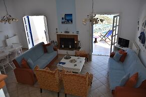 Villa Iokasti Sea View