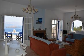 Villa Iokasti Sea View