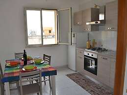 Charming Holiday Home Near The Beach With A Terrace, Parking Available