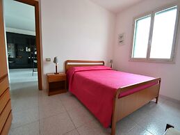 Charming Holiday Home Near The Beach With A Terrace, Parking Available