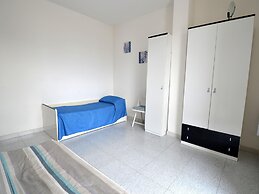 Charming Holiday Home Near The Beach With A Terrace, Parking Available