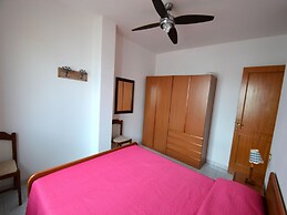 Charming Holiday Home Near The Beach With A Terrace, Parking Available