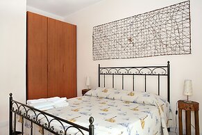 Adriana Casa Vacanze Holiday Tours In Sicily, wi fi, Parking Free, Nea