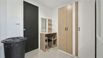 Kris - Modern Spacious 2 Bedroom Condo With Pool