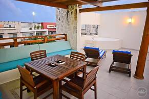 3 Br Penthouse With Private Rooftop + Jacuzzi, Pool, Gym & Beach Club,