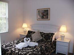 5 Bedroom Budget Home With Private Pool