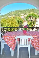 Yannis - Holiday Apartments on Agios Gordios Beach in Corfu