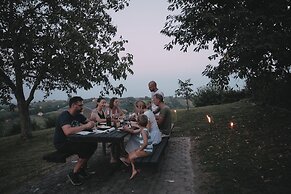 Holiday House Podhamer Boris