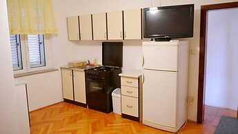 Cozy Apartment With sea View and one Bedroom