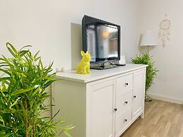 5-bed Townhouse Salford Deep Cleaned