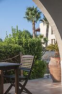 Apartment 2 With Pool And Sea View