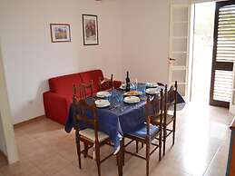 Cosy Apartment Near The Beach With Balcony - Pets Allowed