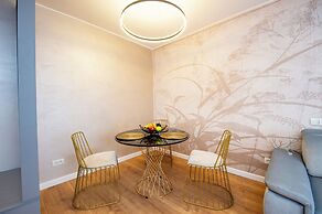 Sakura - One Bedroom Apartment - Next to Victoria Avenue and Cismigiu 