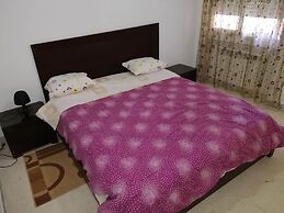 Furnished Short Stay Apartment In Tunis