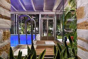 Villa Splantzia-heated Pool-garden-2 min Chania Port